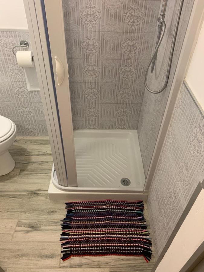 شقة La Stanza Nel Borgo بولونيا المظهر الخارجي الصورة
